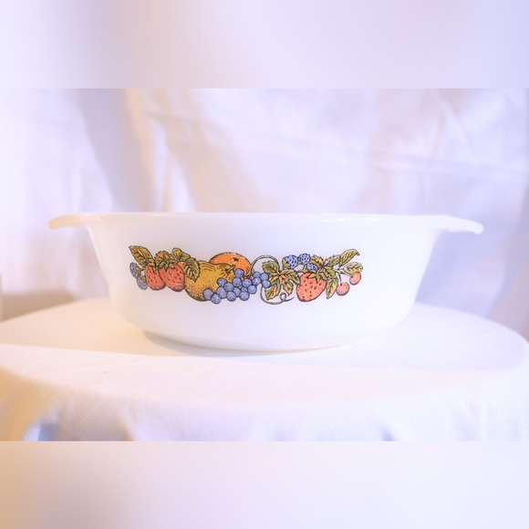 Anchor Hocking Fire King Nature's Bounty 1 quart - Picture 3 of 5